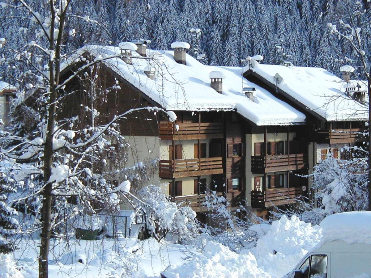 Apartmán Edo Campitello di Fassa Exteriér fotografie